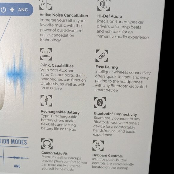 Brookstone Sonic Seclude Active Noise-Cancelling Wireless Headphones White New - Picture 5 of 6